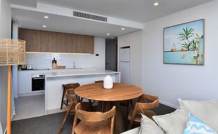 X Kirra Apartments