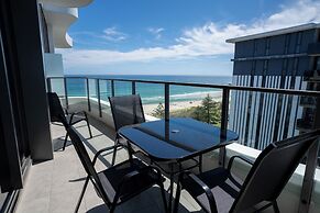 X Kirra Apartments