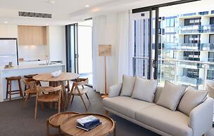 X Kirra Apartments
