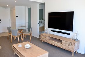 X Kirra Apartments