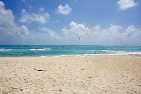 Silver Sands #2 - by Zenbreak