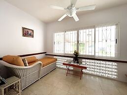 Graceville Beach House - by Zenbreak