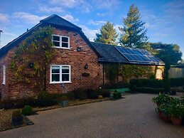 Luxury Accom With Pool Henbury Macclesfield