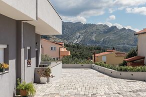 Apartments Villa Salona Sky