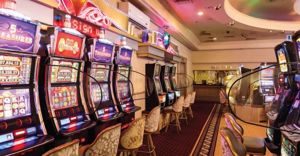 The Carousel Hotel