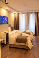 Royal East Resort