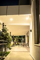 Royal East Resort
