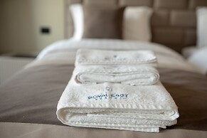 Royal East Resort