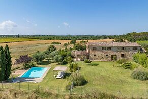 Beautiful 5-bed Villa in Cortona, Private Pool