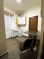 Domino Yerevan Hostel & Tours
