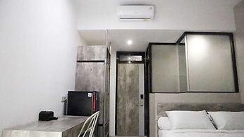 Djuragan Kamar Gunung Anyar