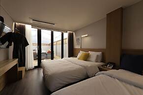 YAJA Hotel