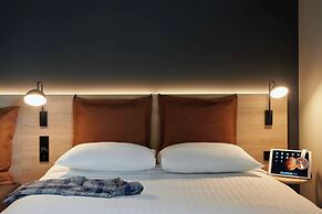 Moxy Antibes Sophia Antipolis