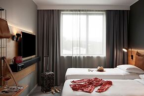 Moxy Antibes Sophia Antipolis