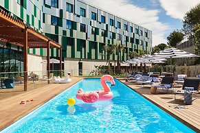 Moxy Antibes Sophia Antipolis