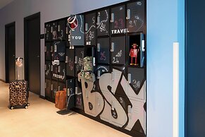 Moxy Antibes Sophia Antipolis