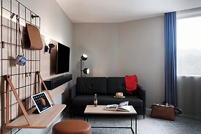 Moxy Antibes Sophia Antipolis