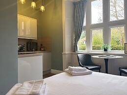 Rossal House Apartments