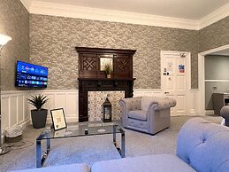 Rossal House Apartments