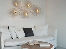 Olvos Luxury Suites