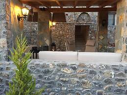 Feels Like Your Home at Ermioni