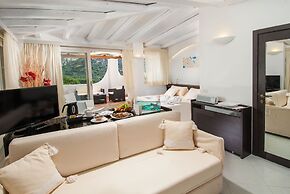 Hotel Punta Est
