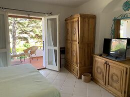 Hotel Punta Est