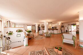 Hotel Punta Est