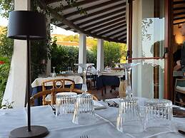 Hotel Punta Est