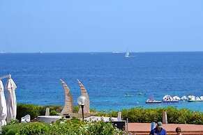Hotel Punta Est
