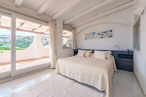 Hotel Punta Est