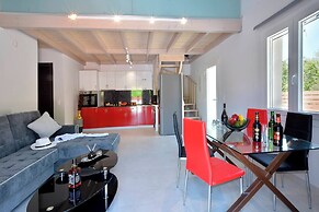 Villa Ventus Sleeps 7 With Parking