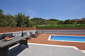 Villa Ventus Sleeps 7 With Parking