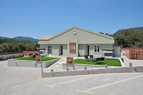 Villa Bratou Terra