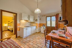Rosehip apt with shared pool