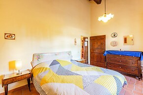 Rosehip apt with shared pool