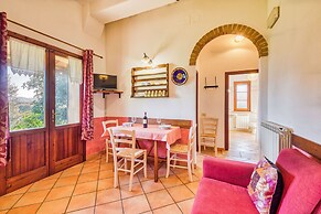 Rosehip apt with shared pool
