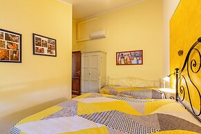 Rosehip apt with shared pool