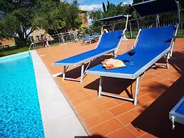 Rosehip apt with shared pool