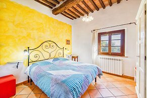 Rosehip apt with shared pool