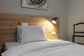 KONTRAKT Boutique Hotel