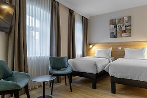 KONTRAKT Boutique Hotel