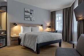 KONTRAKT Boutique Hotel