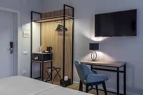 KONTRAKT Boutique Hotel