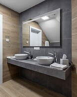 KONTRAKT Boutique Hotel