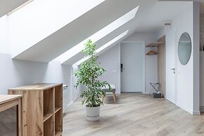KONTRAKT Boutique Hotel