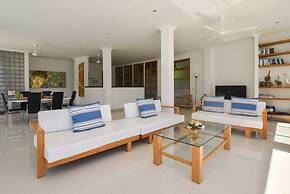 Villa Lovina Beach 2