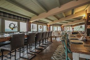 Pindos Resort