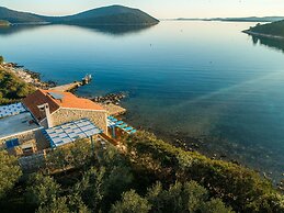 Villa Otus