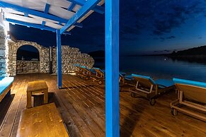 Villa Otus